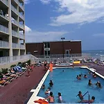 Flamingo Hotel & Tower 