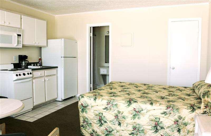 Flamingo & Tower Motel 3*
